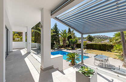 Luxusvilla mit Pool in exklusiver Lage von Santa Ponsa 3
