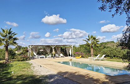 Finca nahe Campos - Außenbereich mit Pool, der Entspannung pur verspricht