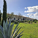 Finca nahe Campos - Impressionen aus dem Garten mit Blick auf das Haus