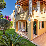 Gepflegte Villa in mediterraner Golf-Residenz in Camp de Mar 1