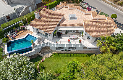Hochwertige Villa mit Teilmeerblick in Santa Ponsa 1