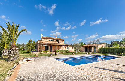 Landhaus nahe Campos mit Pool und herrlichem Panoramablick 1