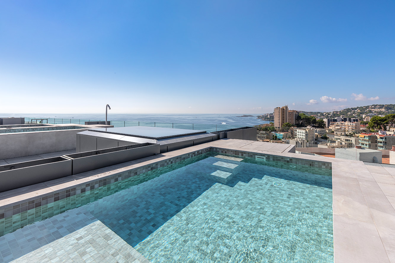 Penthouse in Cala Mayor - Traumhafter Meerblick von der privaten Dachterrasse mit Pool