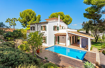 Mediterrane Villa in exklusiver Wohnlage in Santa Ponsa 1