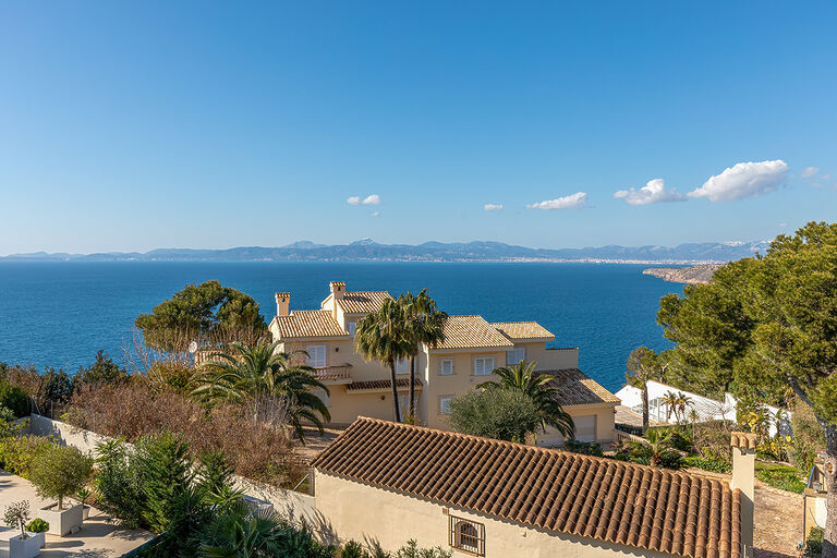 Mediterrane Villa mit Blick in die Bucht von Palma 4