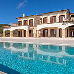 Villa in Camp de Mar - Mediterranes Anwesen mit Pool und Meerblick