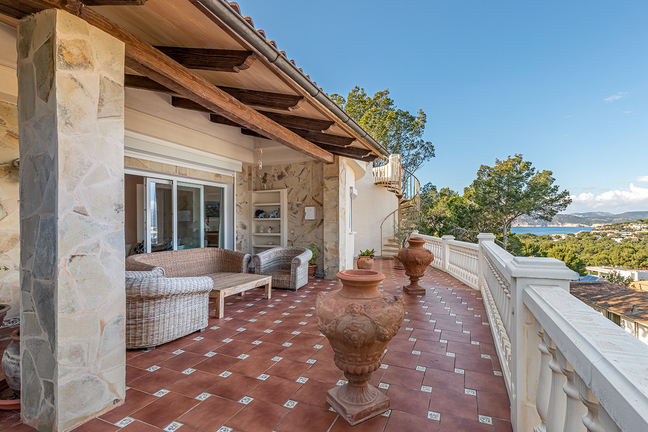 Mediterrane Villa mit Meerblick in Nova Santa Ponsa 6
