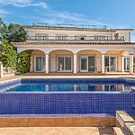 Villa in Santa Ponsa - Blick auf das Anwesen mit Pool