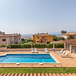 Meerblick Villa auf großem Grundstück mit Poolhaus in Sa Torre 2