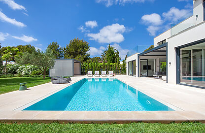 Moderne Luxus-Villa mit Pool in Sol de Mallorca 3
