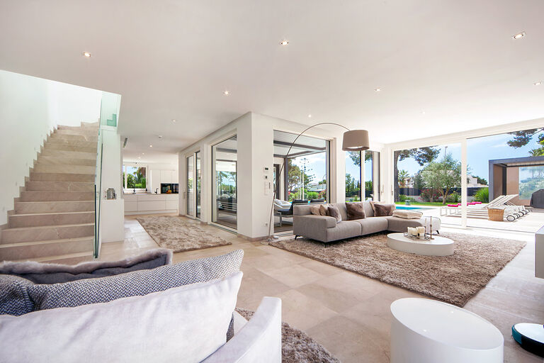 Moderne Luxus-Villa mit Pool in Sol de Mallorca 4