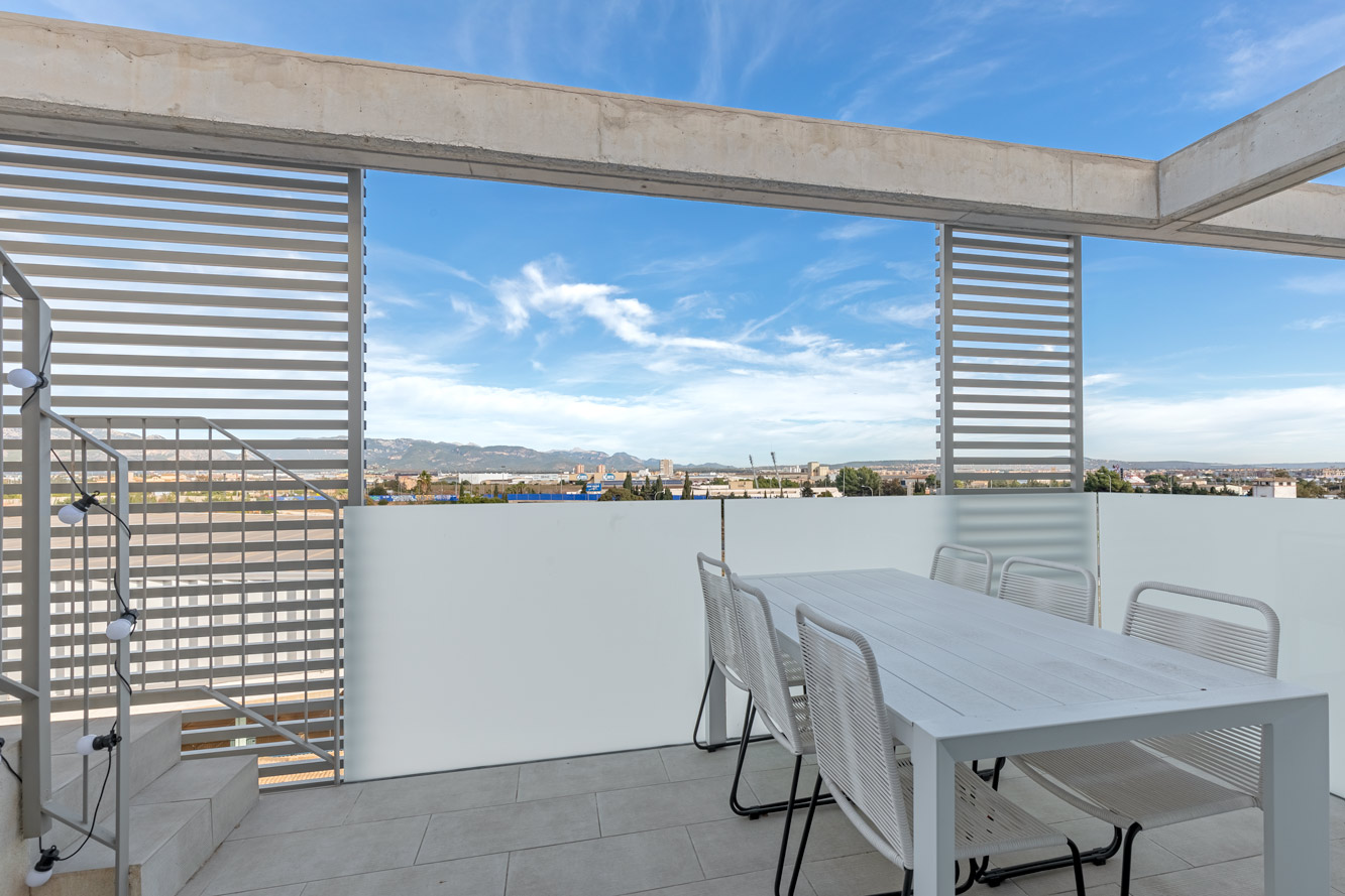 Penthouse in Palma - Dem Wohn-/Essbereich vorgelagerte Terrasse