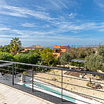 Moderne Villa in ruhiger Wohnlage mit Blick in die Bucht von Palma 3