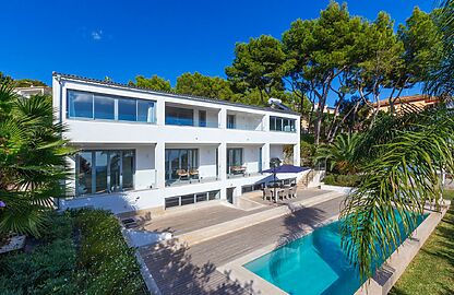 Moderne Villa mit Meerblick in Costa den Blanes 2
