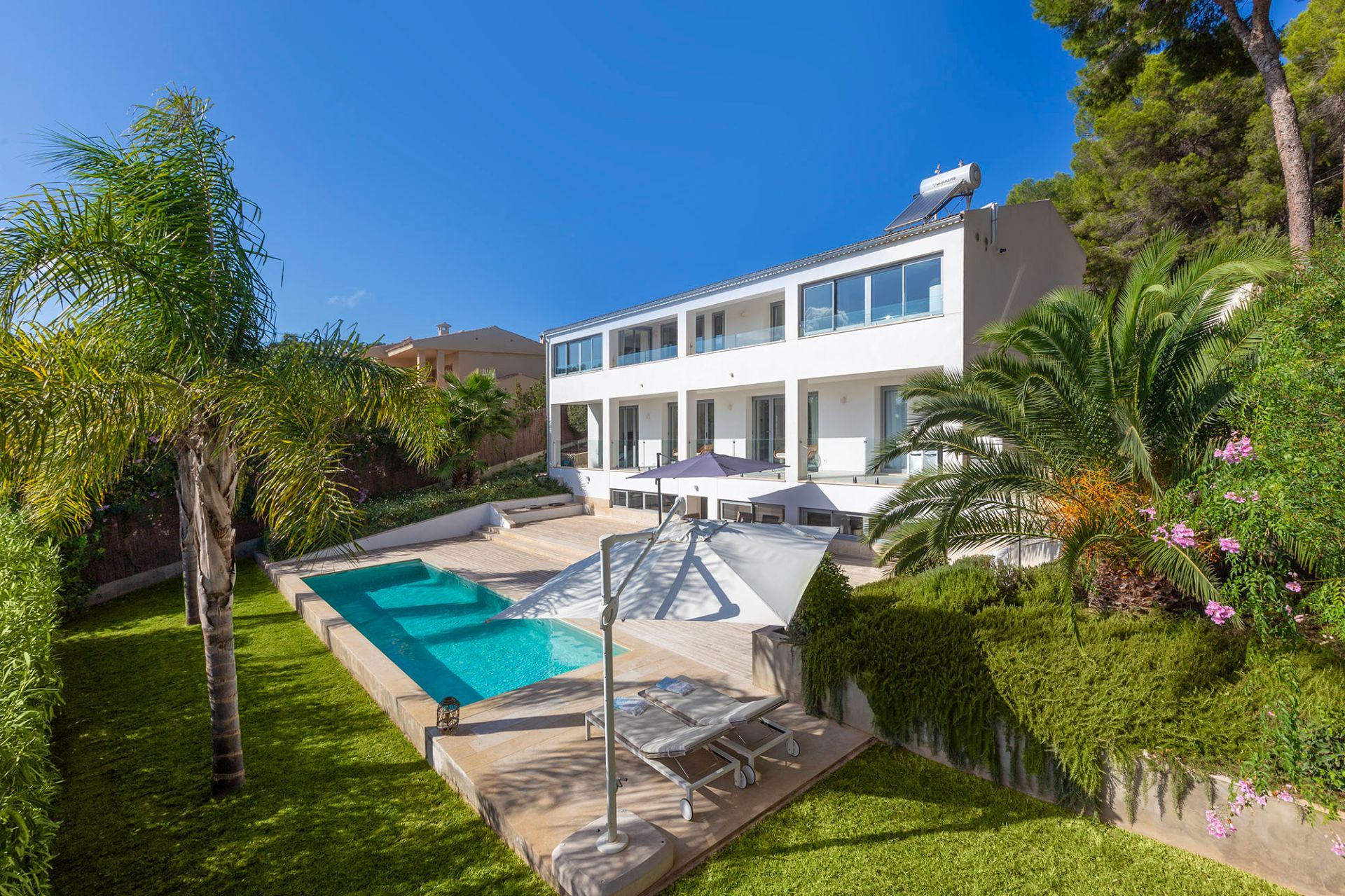 Moderne Villa mit Meerblick in Costa den Blanes 3