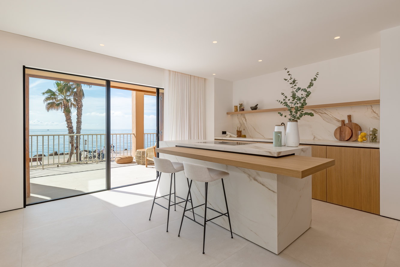 Apartment in Portixol - Voll ausgestattete Küche Zugang zur Terrasse