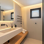 Apartment in Portixol - Modernes Badezimmer mit Duschecke