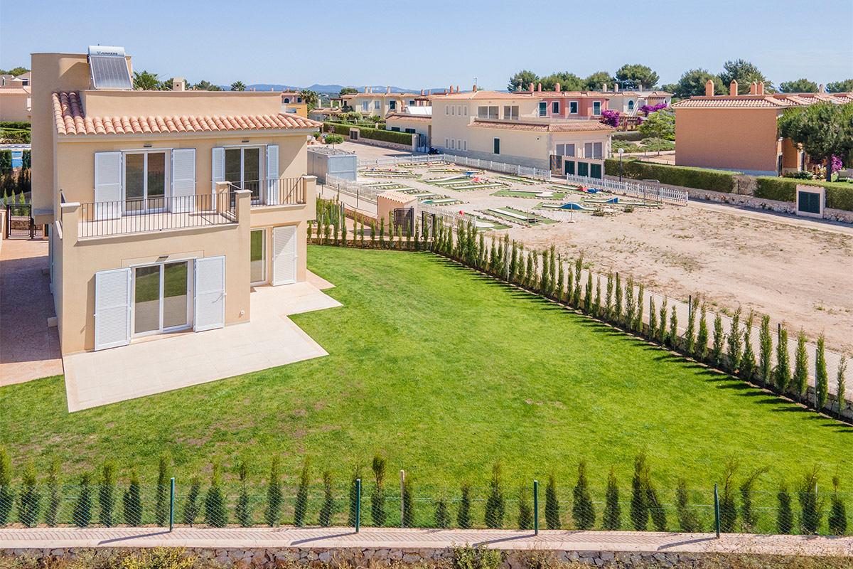 Neubau-Villa mit Garten nah am Strand in Sa Rapita 1