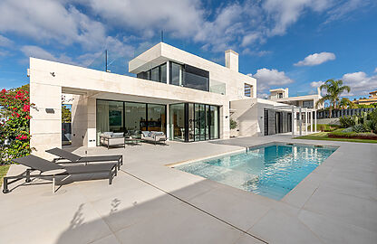 Neubau Villa mit herrlichem Blick in die Palma Bucht 1