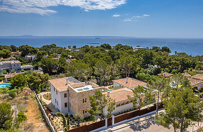 Neubau Villa mit Meerblick in Sol de Mallorca 1