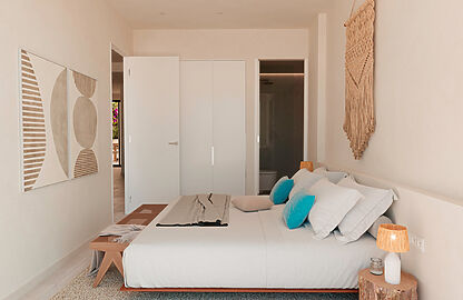 Apartment in Colonia Sant Jordi - Helles Schlafzimmer mit Einbauschränken