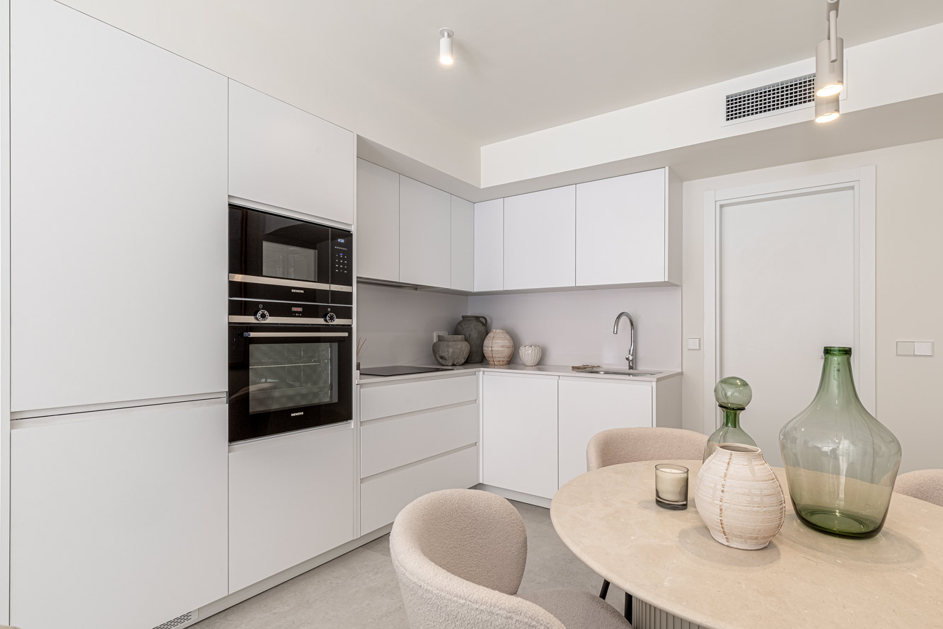 Apartment in Palma - Moderne Küche mit Essbereich