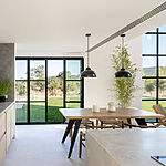 Finca in Santa Maria - Moderne Designer-Küche mit Essbereich