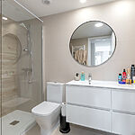 Penthouse in Palma - Schönes modernes Badezimmer mit Dusche