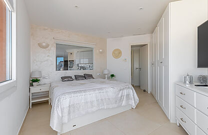 Penthouse in Playa de Palma - Schlafzimmer mit Einbauschränken