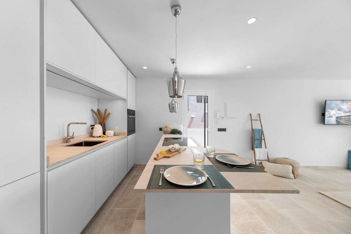 Apartment in Port Andratx - Moderne Küche mit Elektrogeräten