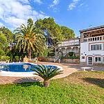 Renovierungsbedürftige Villa mit Meerblick und viel Potential in Santa Ponsa 1