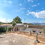 Renovierungsbedürftige Villa mit Meerblick und viel Potential in Santa Ponsa 4