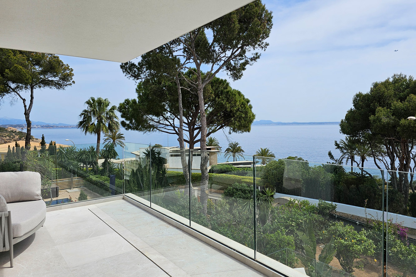 Sanierte Villa mit Meerblick in Sol de Mallorca 2