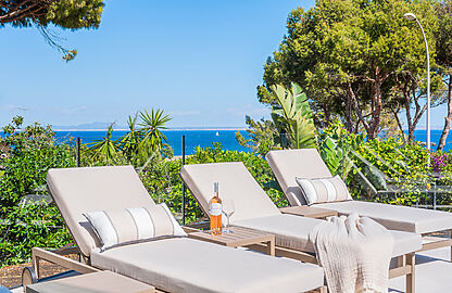 Sanierte Villa mit Meerblick in Sol de Mallorca 3