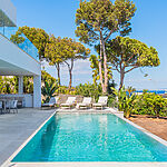 Sanierte Villa mit Meerblick in Sol de Mallorca 4